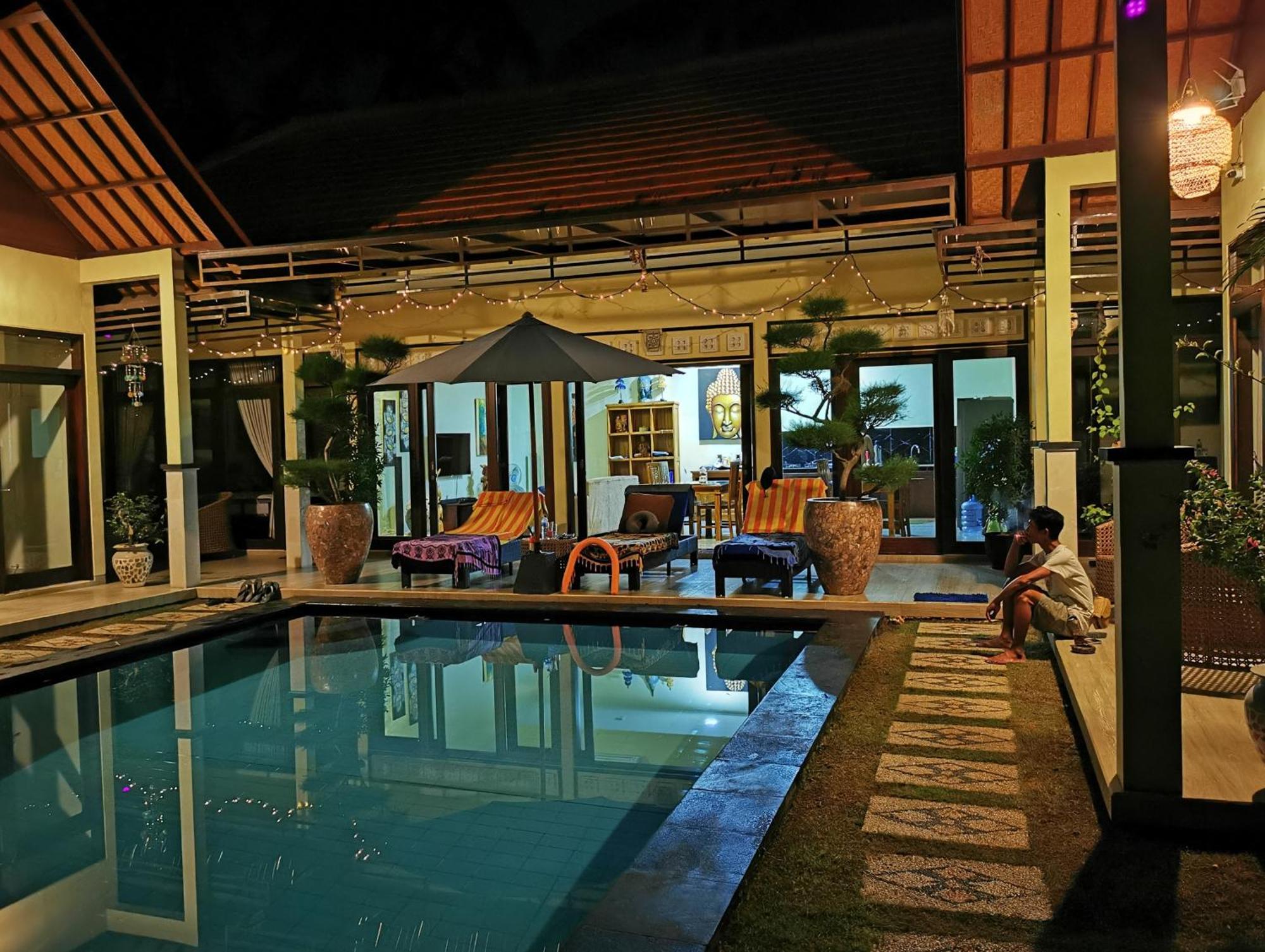 Villa Silence Lovina Exterior foto